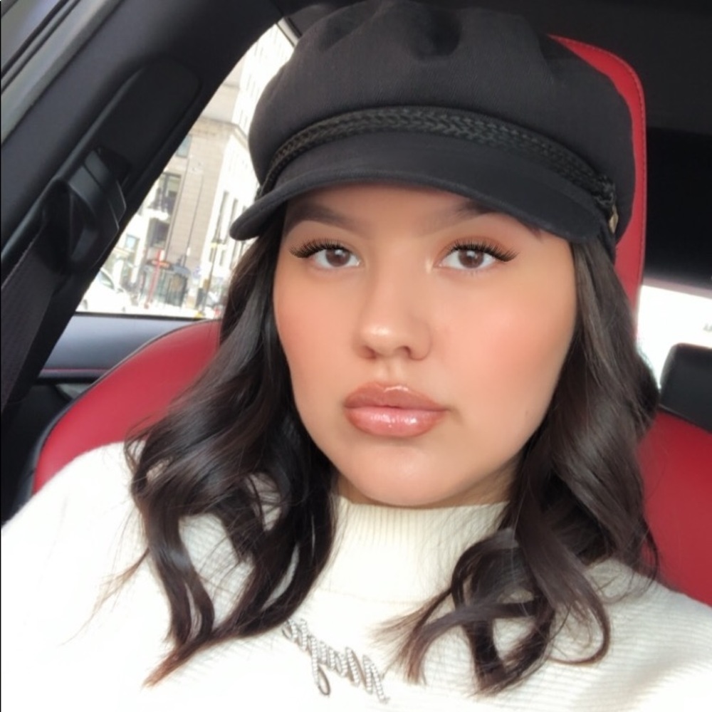 Meet your Posher, Mayte